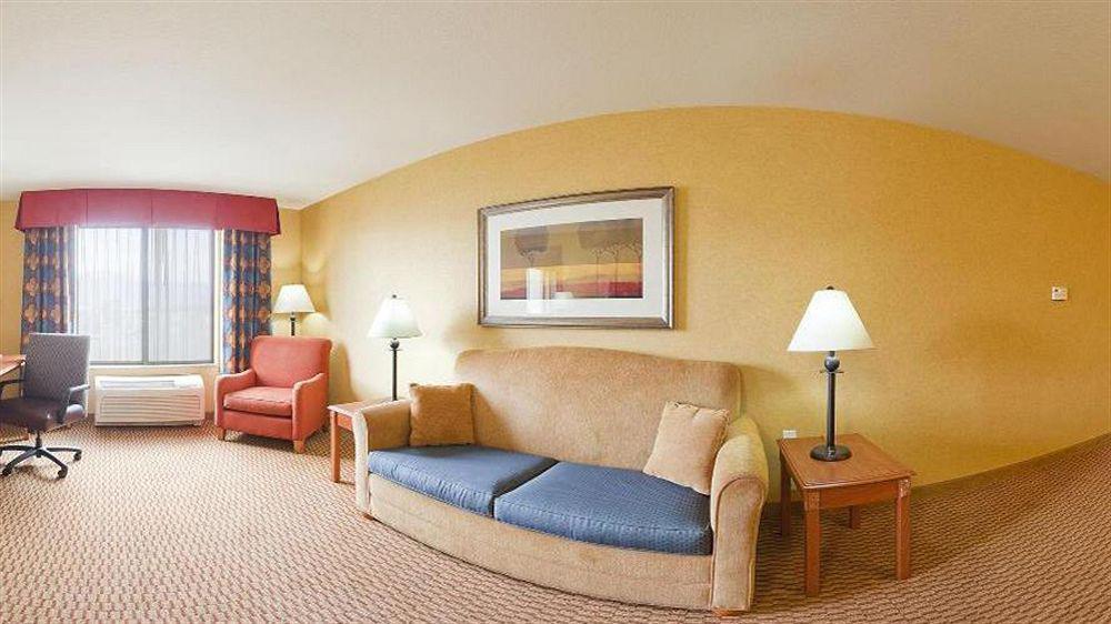 Holiday Inn Express Ontario By Ihg Creekside Buitenkant foto