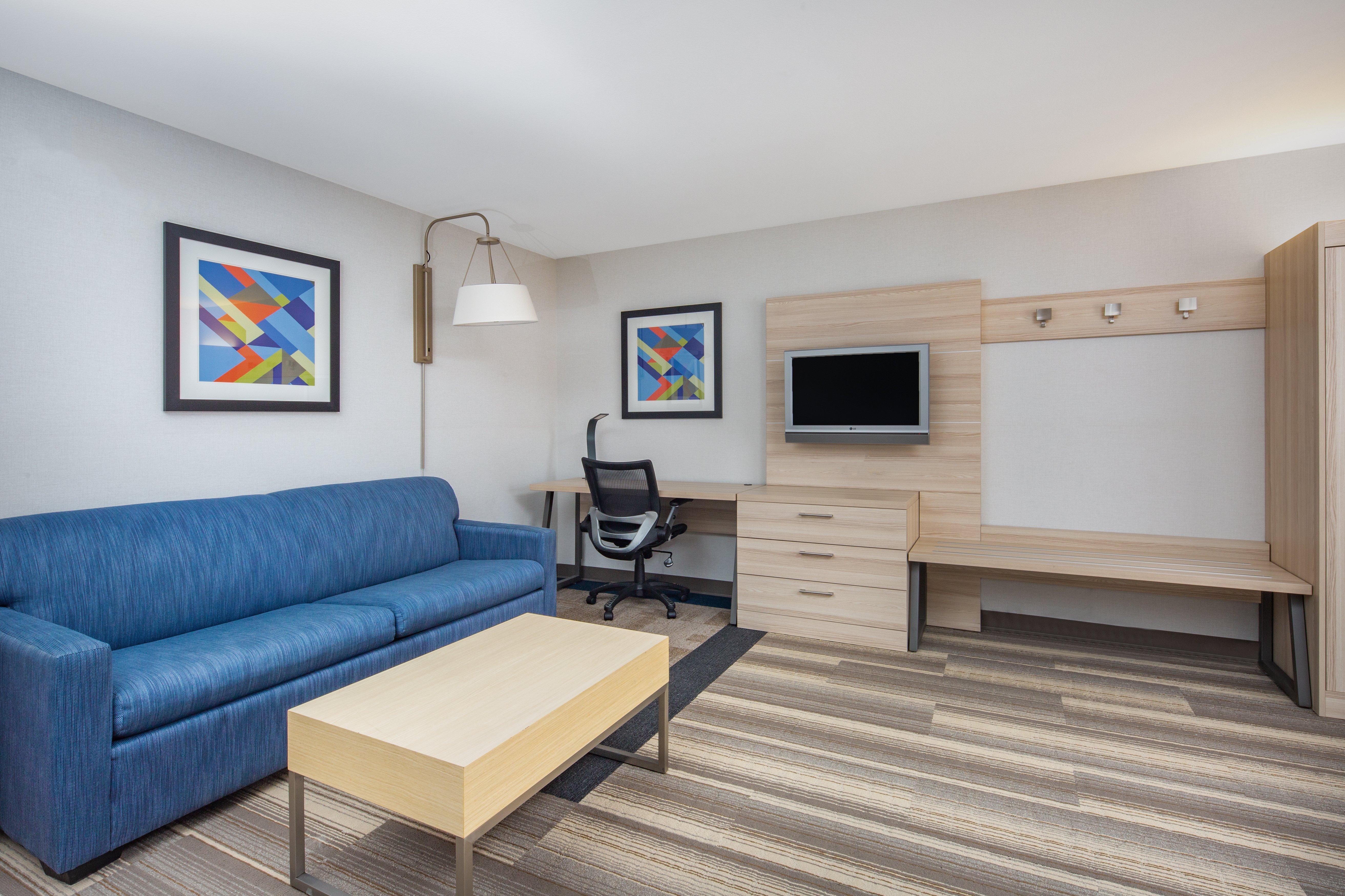 Holiday Inn Express Ontario By Ihg Creekside Buitenkant foto