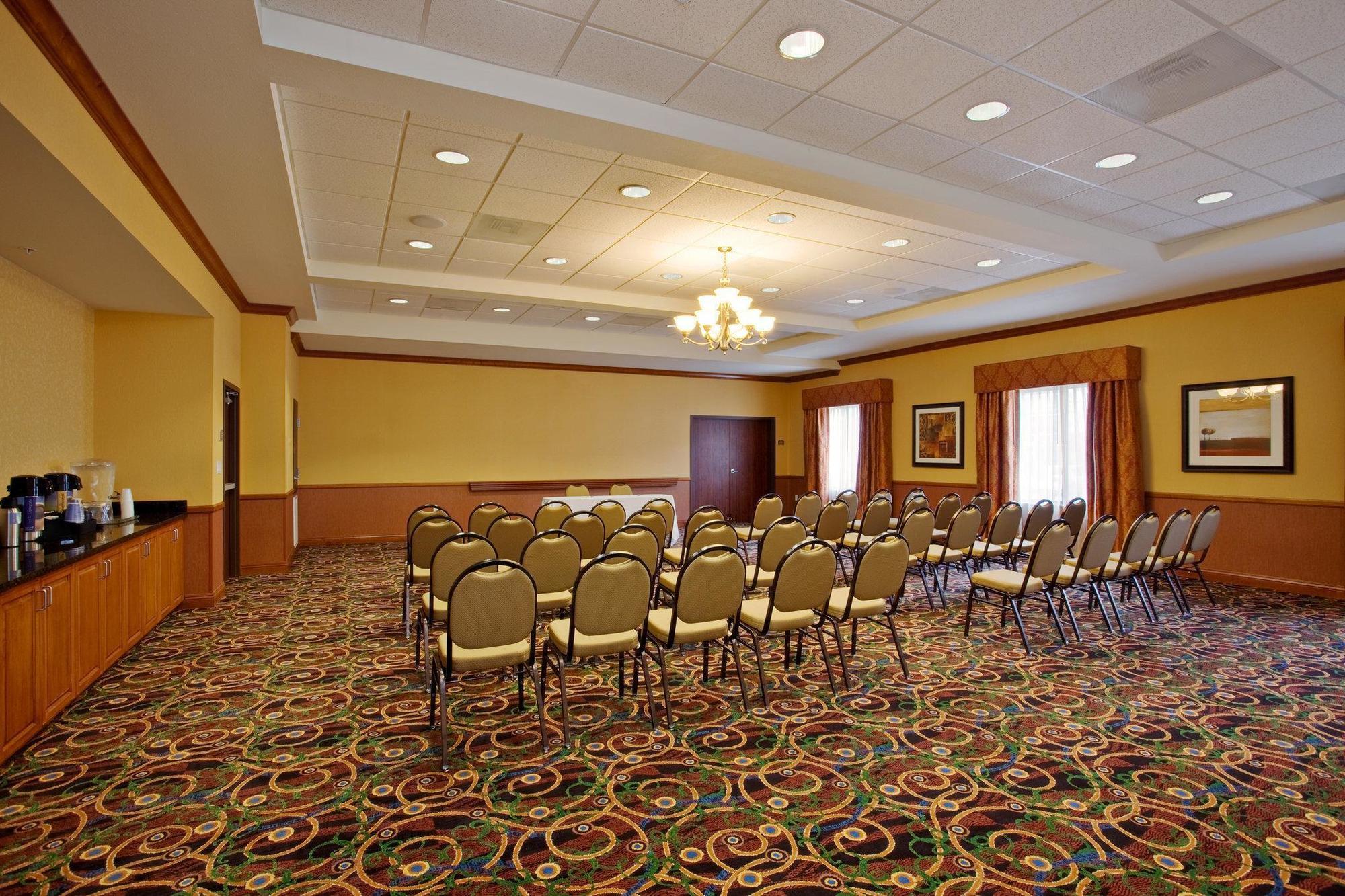 Holiday Inn Express Ontario By Ihg Creekside Buitenkant foto