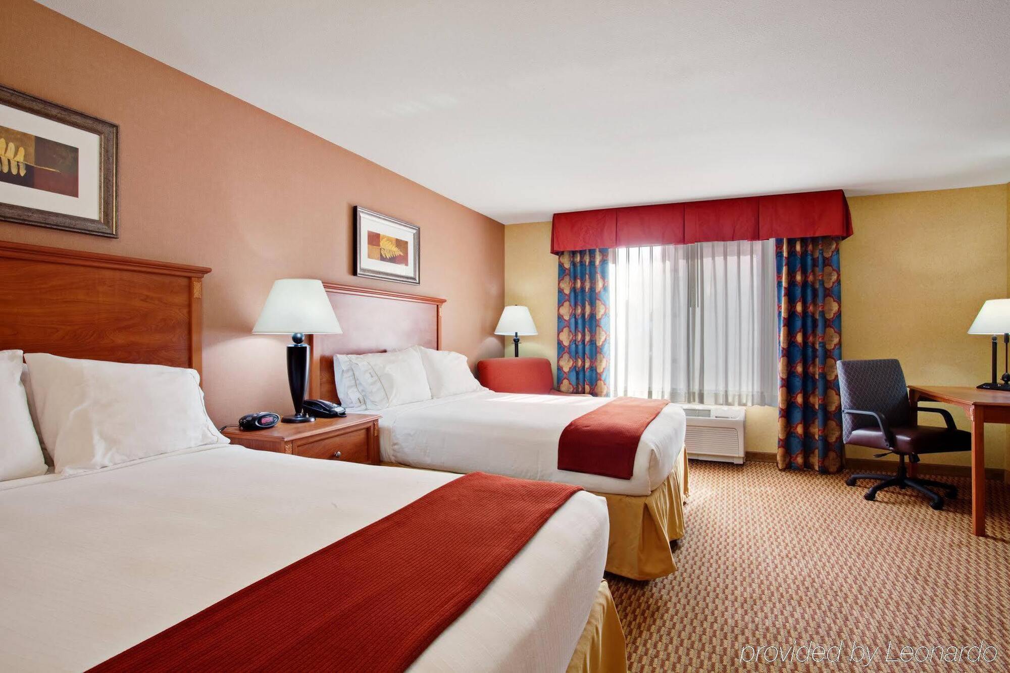 Holiday Inn Express Ontario By Ihg Creekside Buitenkant foto