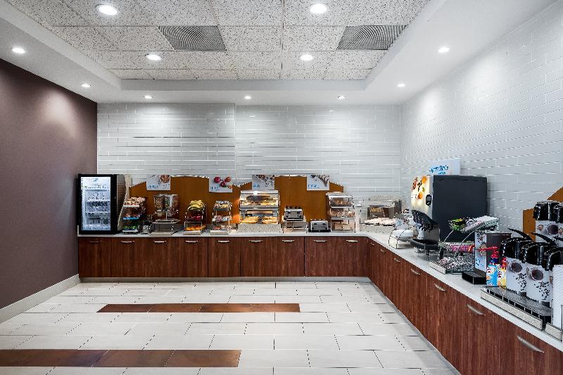 Holiday Inn Express Ontario By Ihg Creekside Buitenkant foto